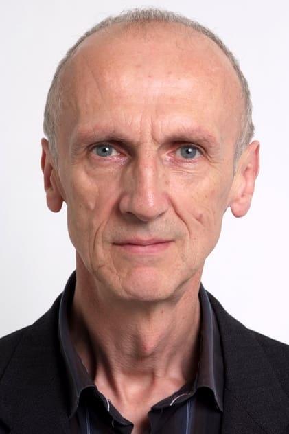 Ian Hanmore - Actor Profile Photo