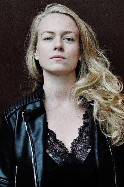 Helene Stupnicki - Actor Profile Photo