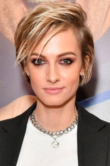 Polina Maksimova - Actor Profile Photo