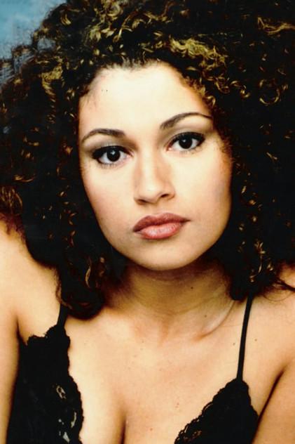 Kelli Taylor - Actor Profile Photo