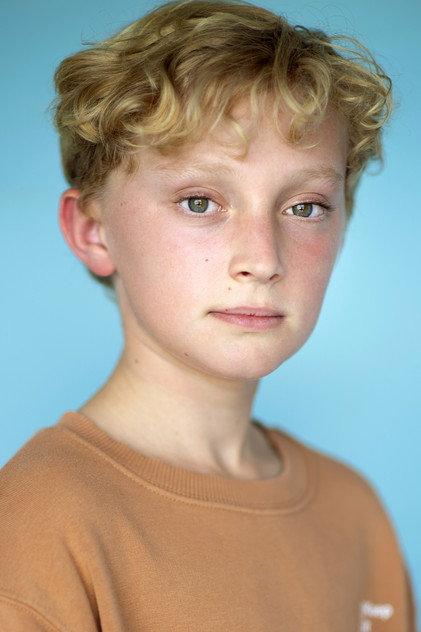 Jude Hyland - Actor Profile Photo