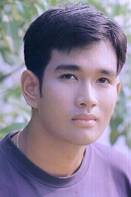 Egkarat Sarasook - Actor Profile Photo
