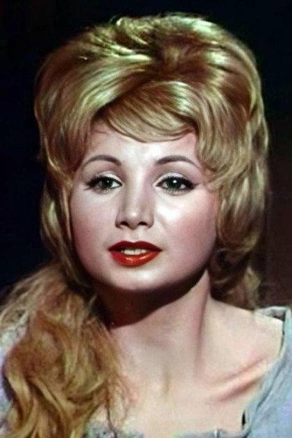 Suzanne Sybele - Actor Profile Photo