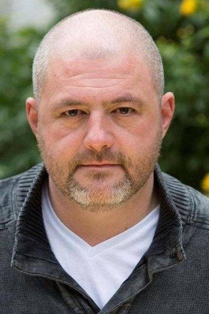 Darren Bancroft - Actor Profile Photo