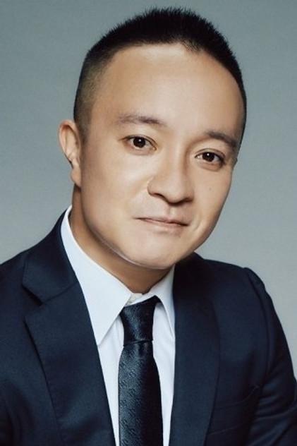 Gaku Hamada - Actor Profile Photo