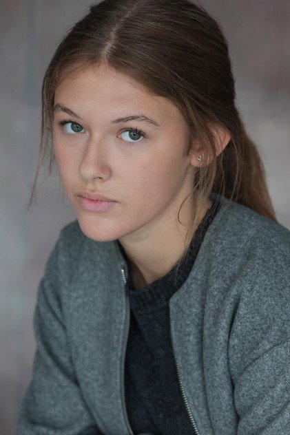 Elle Strange - Actor Profile Photo