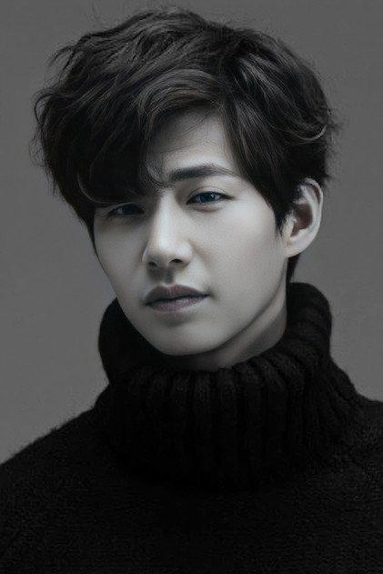 Song Jae-rim - Actor Profile Photo