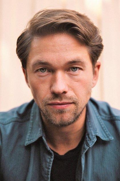 Jakob Oftebro - Actor Profile Photo