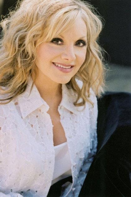 Stella Parton - Actor Profile Photo