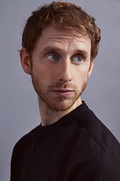 Robert Emms - Actor Profile Photo