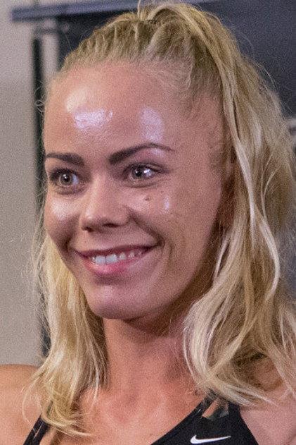 Sunna Davíðsdóttir - Actor Profile Photo
