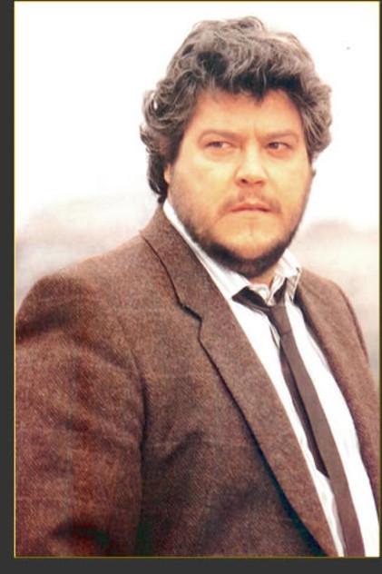 Caco Senante - Actor Profile Photo
