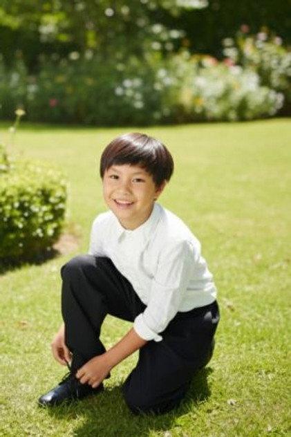 UY NHÂN - Actor Profile Photo