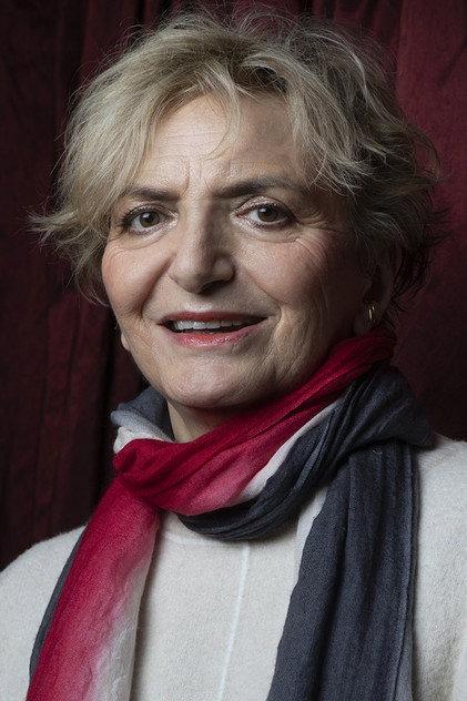Sanja Milkovic Hays - Actor Profile Photo