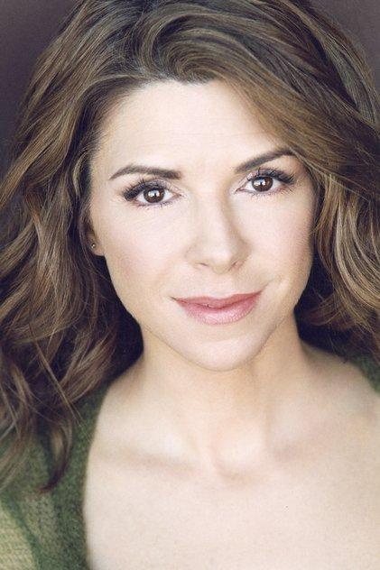 Amy Pietz - Actor Profile Photo