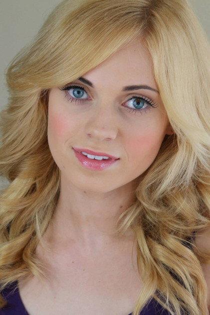 Jennifer Starr - Actor Profile Photo