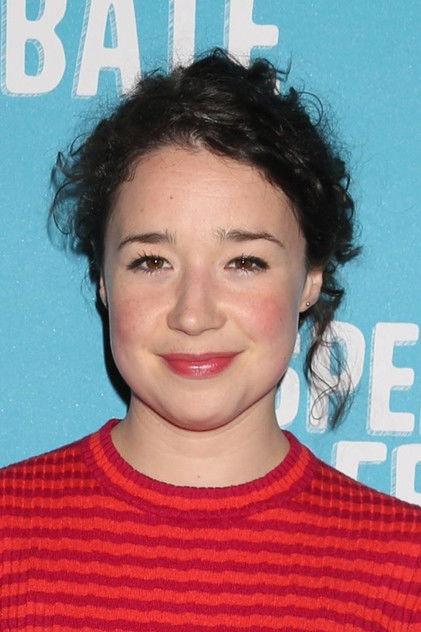 Sarah Steele - Actor Profile Photo