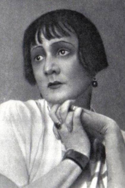 Olga Pyzhova - Actor Profile Photo