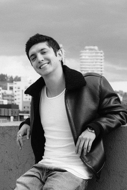 Daniel Calvopiña - Actor Profile Photo