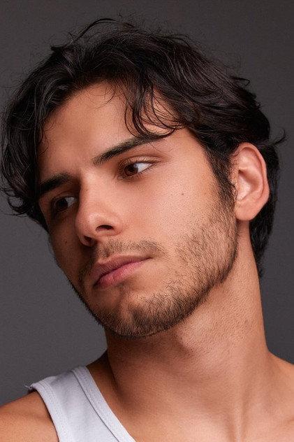 Manuel Gareno - Actor Profile Photo