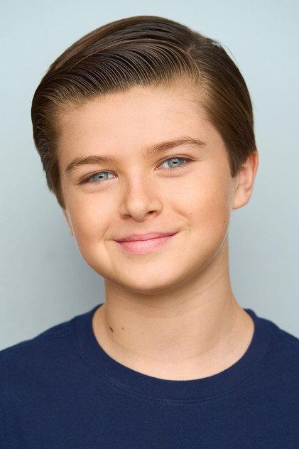 Finn Brown - Actor Profile Photo