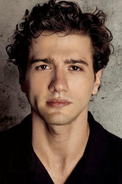 Alex Fitzalan - Actor Profile Photo