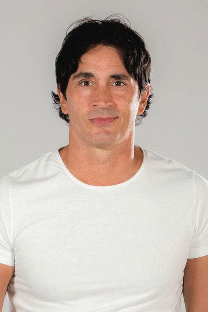 Sebastián Estevanez - Actor Profile Photo