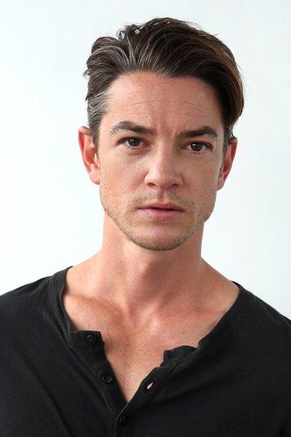 Craig Horner - Actor Profile Photo