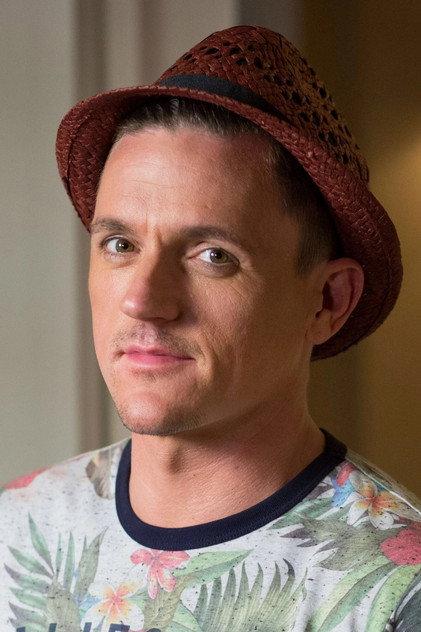 Scott Neal - Actor Profile Photo