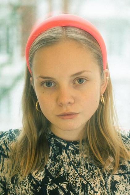 Paula Hartmann - Actor Profile Photo