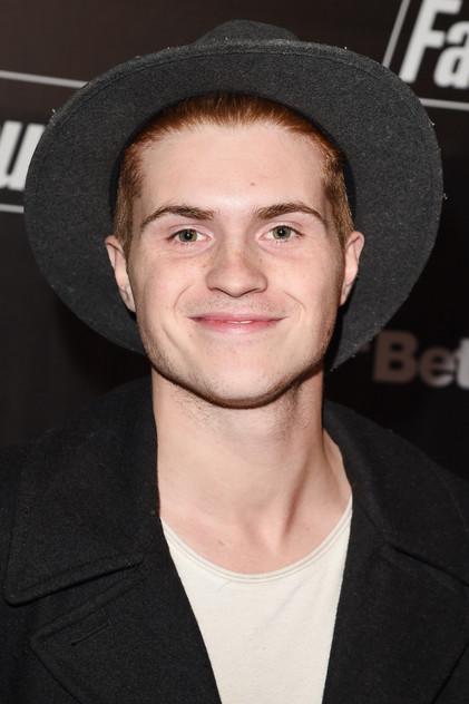 Jake Austin Walker - Actor Profile Photo