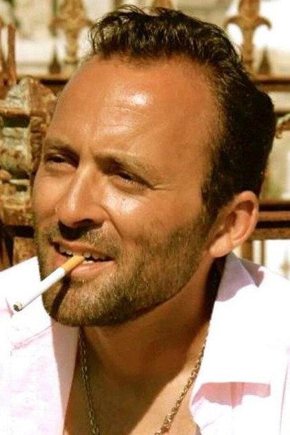Kader Bouallaga - Actor Profile Photo