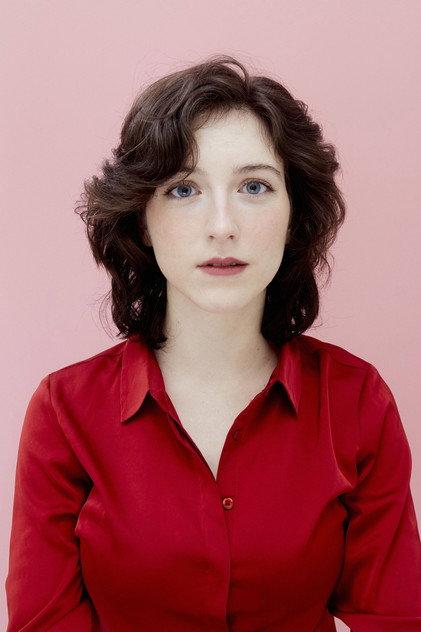 Caroline Bell - Actor Profile Photo
