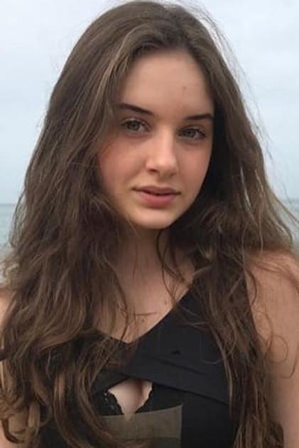 Maria Cecília Warpe - Actor Profile Photo