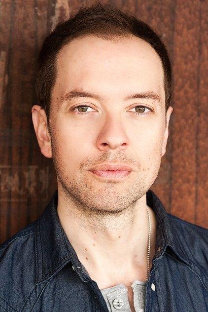 Steve Mouzakis - Actor Profile Photo