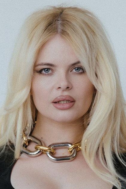 Erika Vikman - Actor Profile Photo