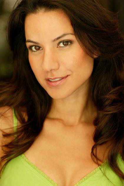 Mina Olivera - Actor Profile Photo