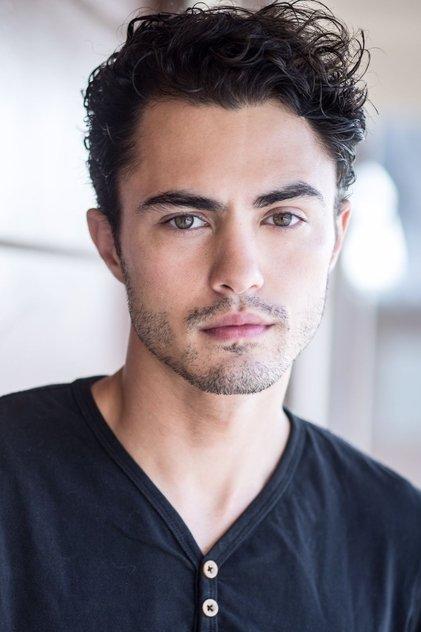 Darren Barnet - Actor Profile Photo