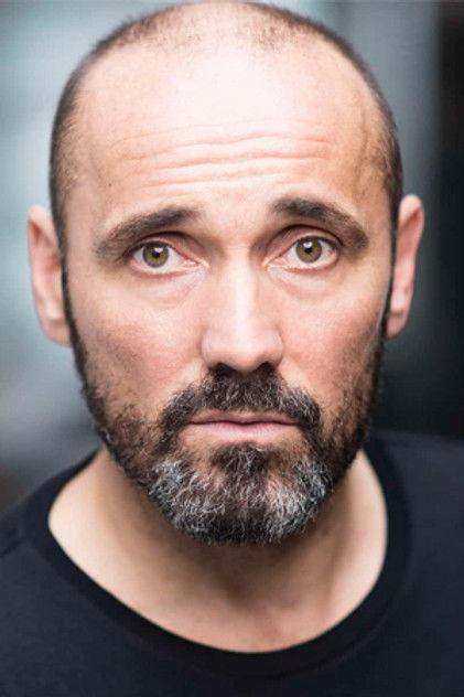 Guy Porritt - Actor Profile Photo