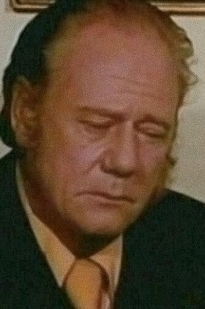 Stephen Lester - Actor Profile Photo
