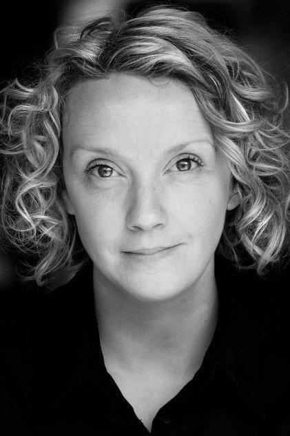 Naomi Radcliffe - Actor Profile Photo