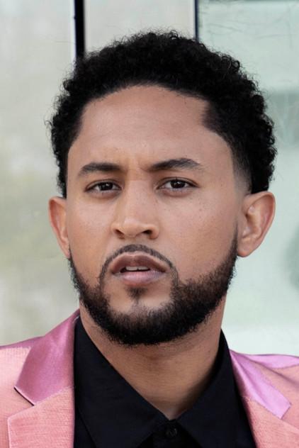 Tahj Mowry - Actor Profile Photo