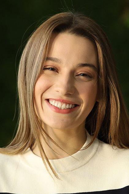 Sümeyye Aydoğan - Actor Profile Photo