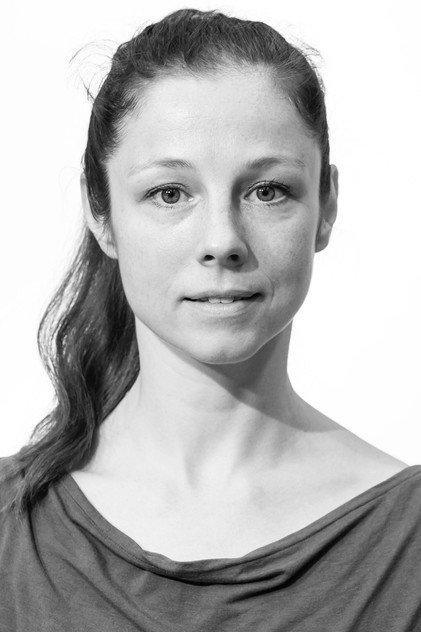 Eva Dewaele - Actor Profile Photo