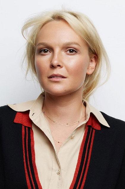 Elena Velikanova - Actor Profile Photo