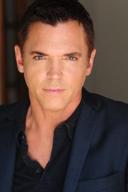 Nicholas Lea - Actor Profile Photo