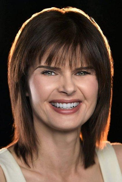 Carrie Genzel - Actor Profile Photo