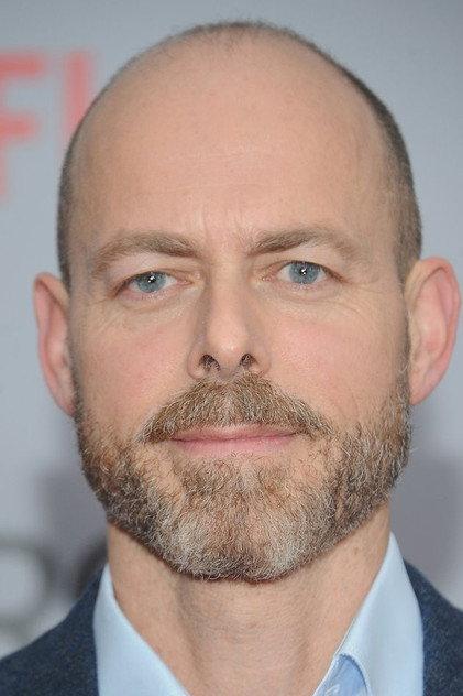Daniel Minahan - Actor Profile Photo