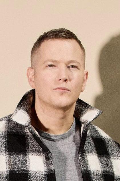 Richard Dee - Actor Profile Photo
