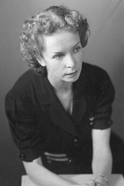 Sylvi Palo - Actor Profile Photo